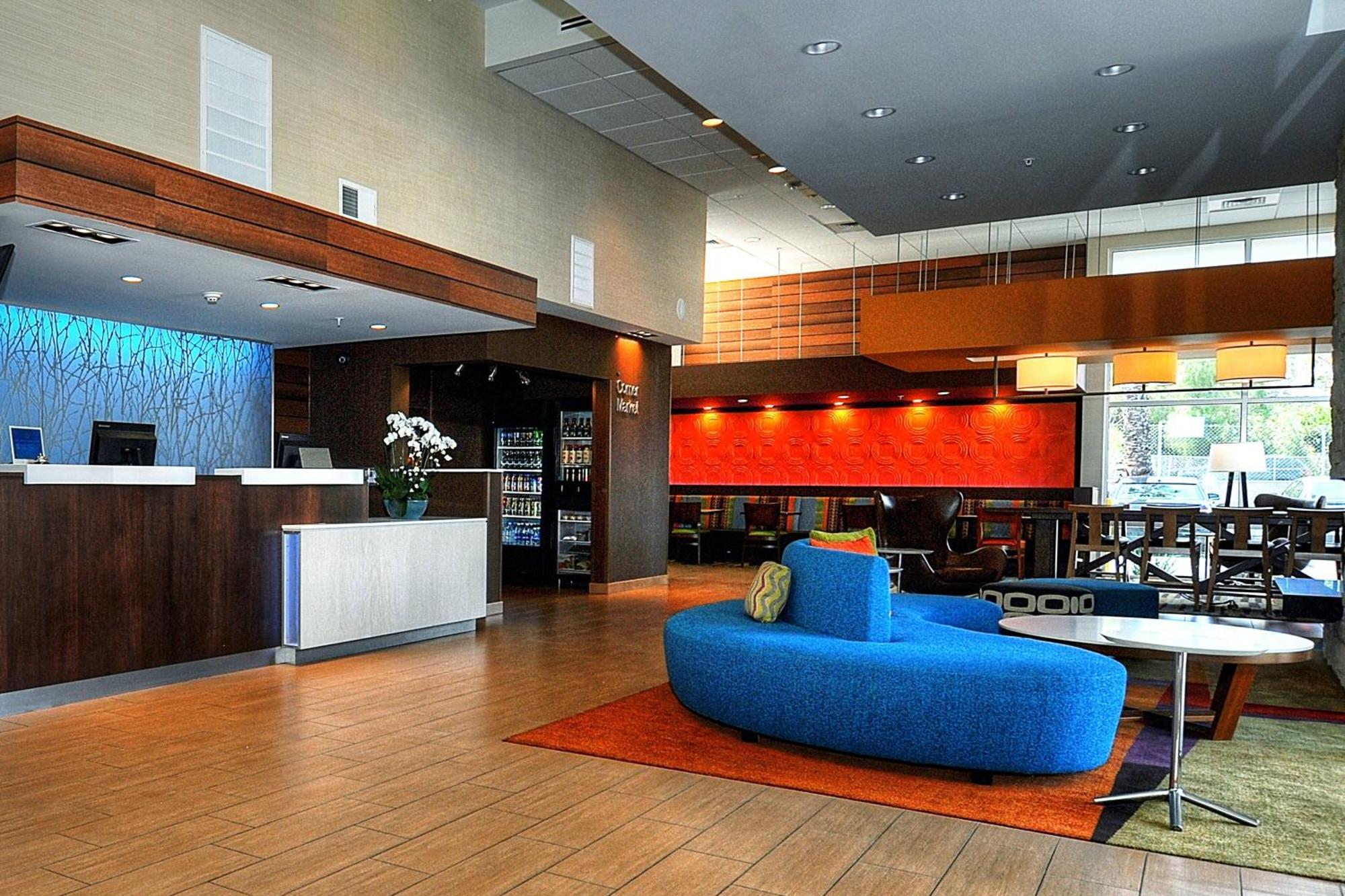 Fairfield Inn & Suites By Marriott Los Angeles Розмид Экстерьер фото