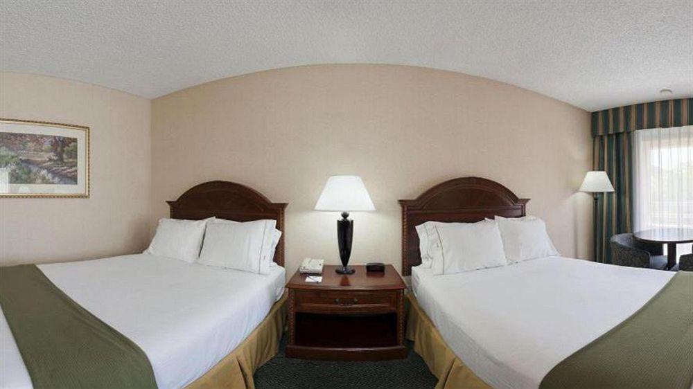 Fairfield Inn & Suites By Marriott Los Angeles Розмид Экстерьер фото