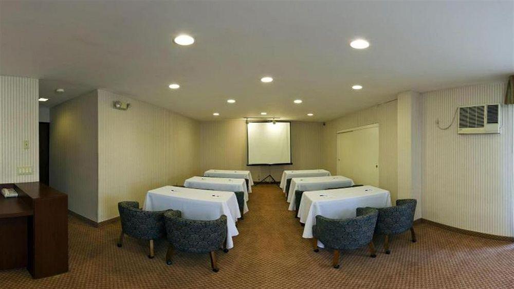 Fairfield Inn & Suites By Marriott Los Angeles Розмид Экстерьер фото